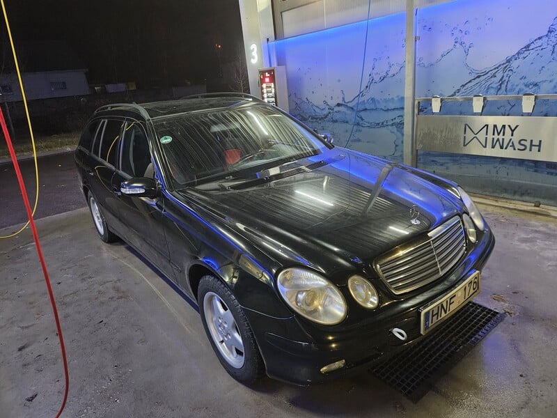 Photo 1 - Mercedes-Benz E 200 S211 2003 y