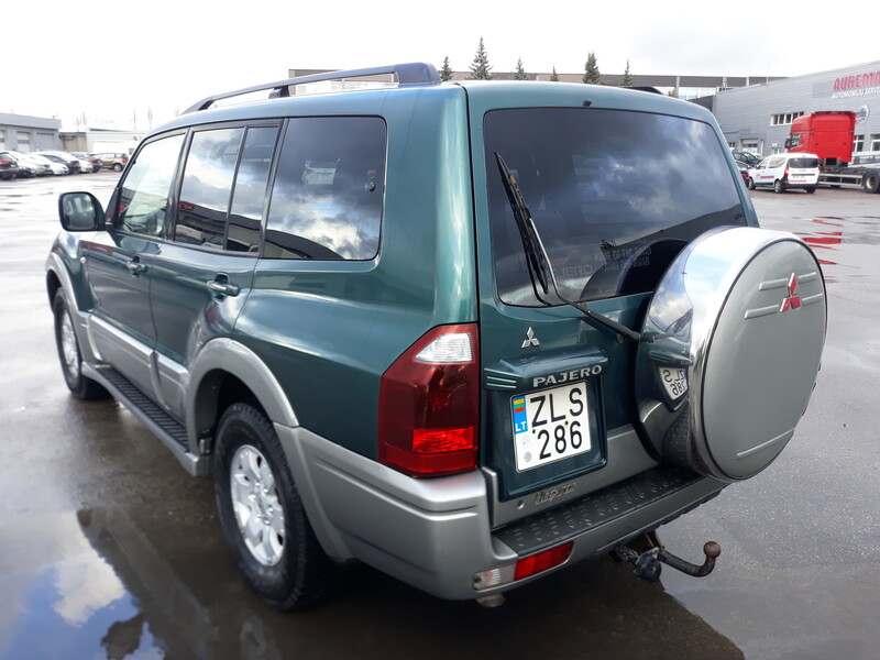 Photo 4 - Mitsubishi Pajero Elegance 2004 y