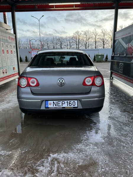 Photo 4 - Volkswagen Passat 2006 y Sedan