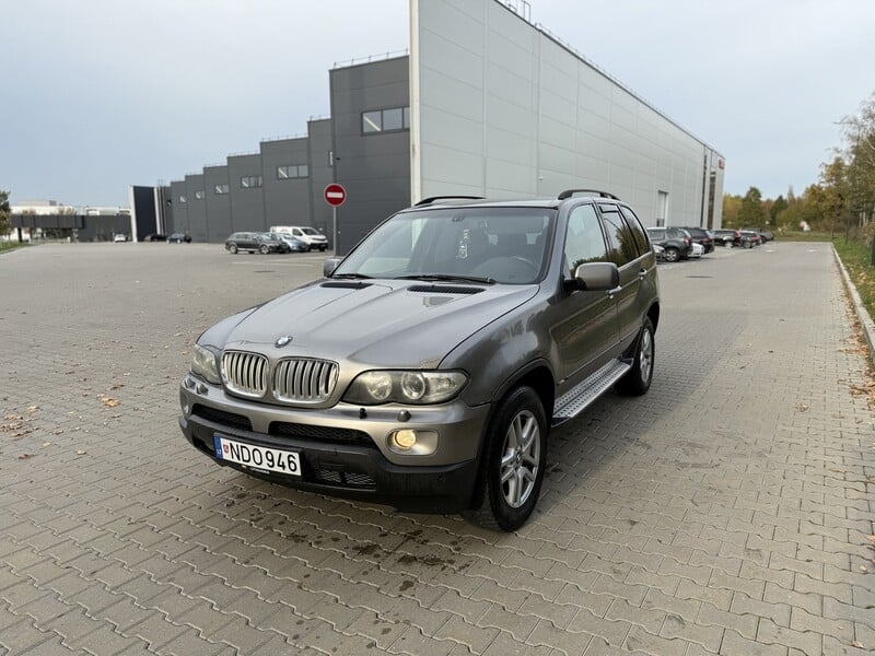 Photo 1 - Bmw X5 2004 y Off-road / Crossover