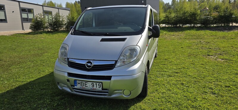 Фотография 2 - Opel Vivaro A 2009 г