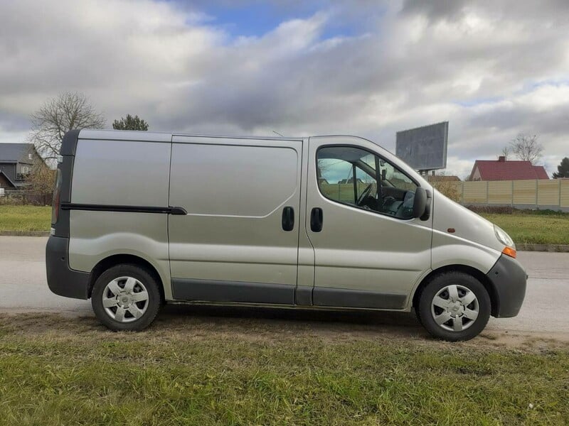 Nuotrauka 2 - Renault Trafic IŠSIMOKĖTINAI 2006 m