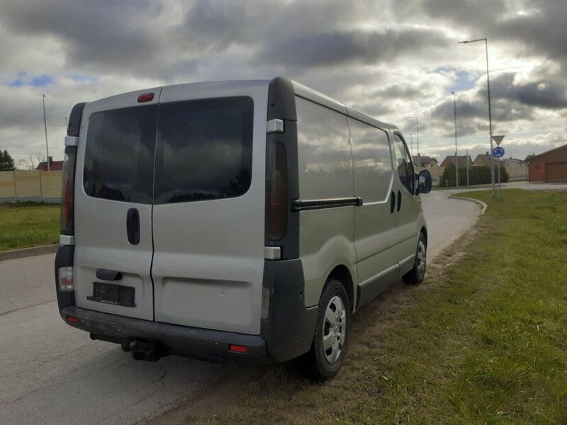 Nuotrauka 9 - Renault Trafic IŠSIMOKĖTINAI 2006 m