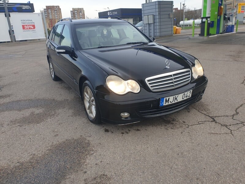 Photo 1 - Mercedes-Benz C 200 2005 y Wagon