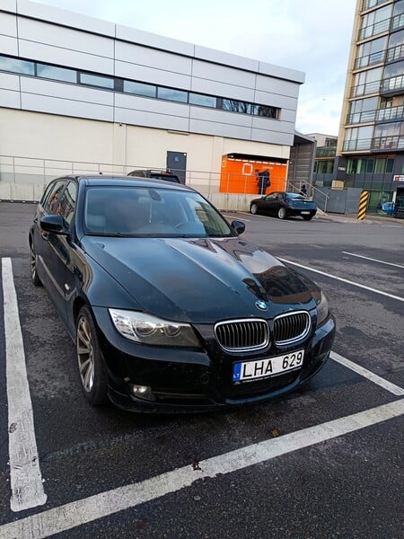 Photo 1 - Bmw 318 2009 y Wagon