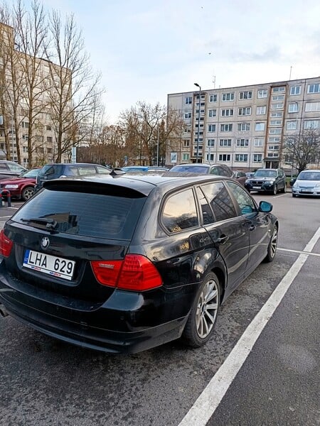 Photo 3 - Bmw 318 2009 y Wagon