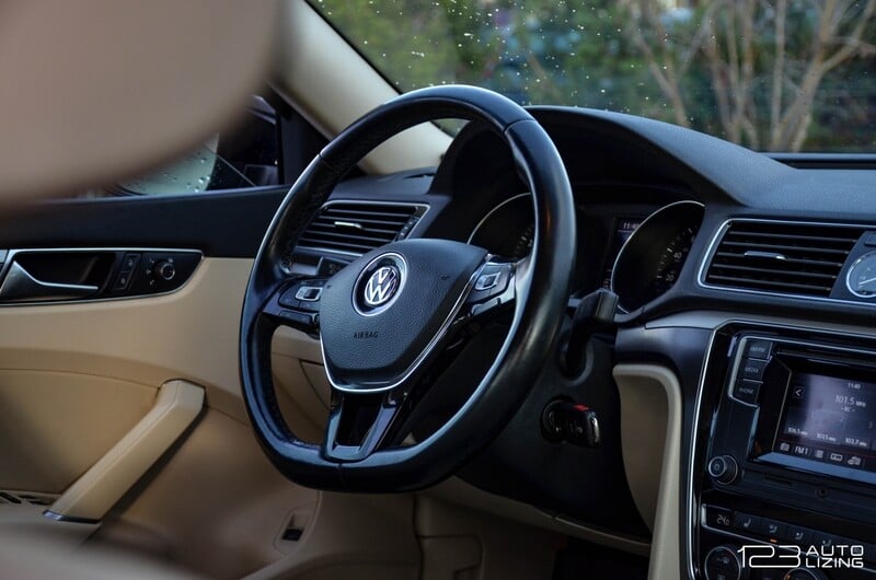 Photo 12 - Volkswagen Passat 2016 y Sedan