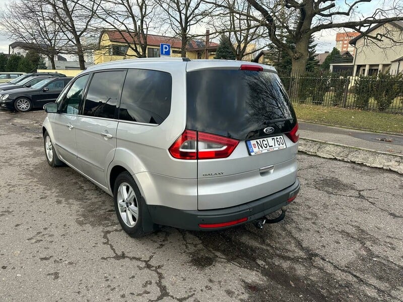 Photo 6 - Ford Galaxy 2013 y Van