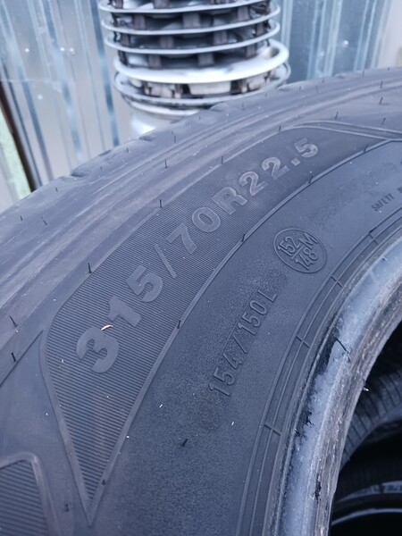 Фотография 3 - Goodyear R22.5 зимние шины для грузовиков и автобусов