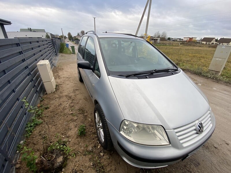 Фотография 3 - Volkswagen Sharan 2004 г Минивэн