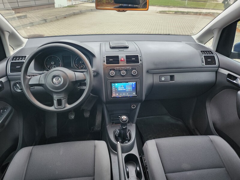 Photo 18 - Volkswagen Touran I 2012 y