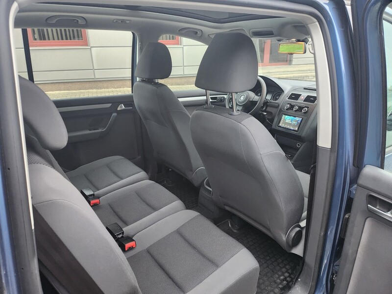 Photo 23 - Volkswagen Touran I 2012 y