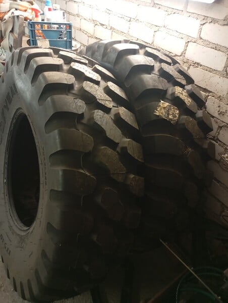 Photo 7 - Goodyear IT530 R24 440/80 universal tyres agricultural and special machinery