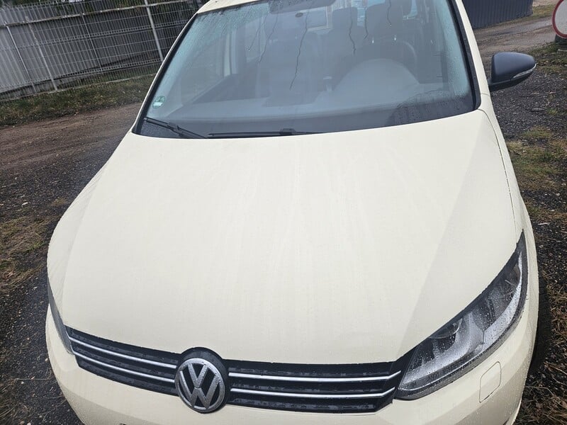 Фотография 7 - Volkswagen Touran 2014 г Минивэн