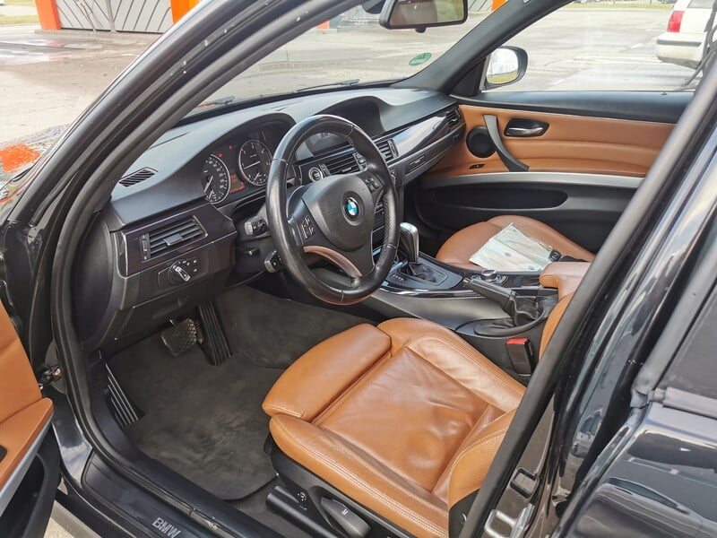 Nuotrauka 8 - Bmw 318 2011 m Universalas