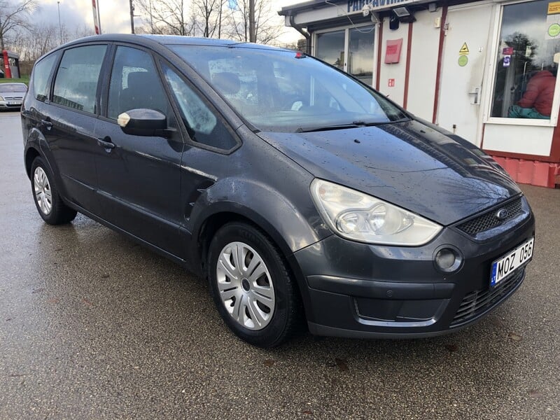 Photo 3 - Ford S-Max 2007 y Van