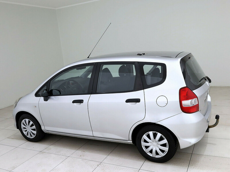 Фотография 4 - Honda Jazz 2007 г Хэтчбек