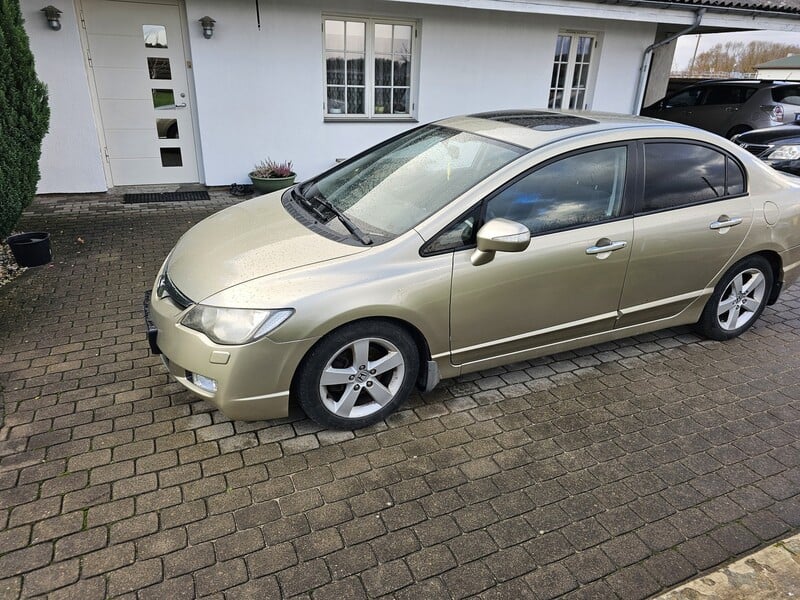 Photo 1 - Honda Civic 2008 y Sedan