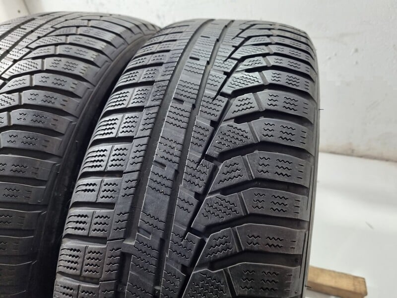 Фотография 3 - Hankook 4-5mm R18 зимние шины для автомобилей