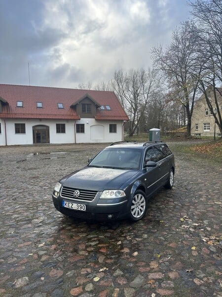 Фотография 1 - Volkswagen Passat 2003 г Универсал