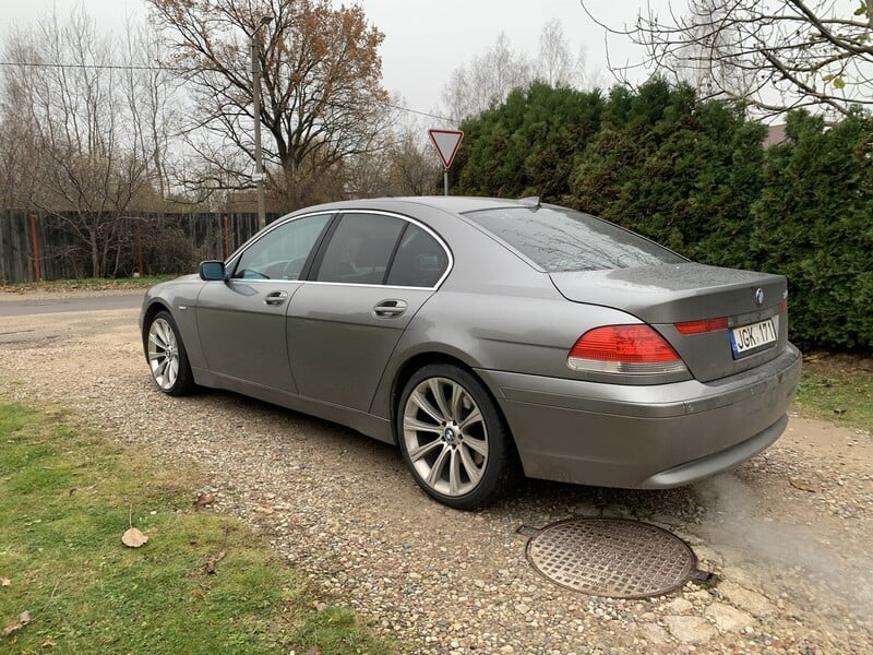 Photo 4 - Bmw 745 2003 y Sedan