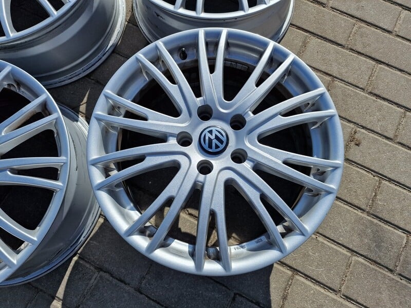 Photo 3 - Volkswagen Passat B8,T-Roc,Golf Passat light alloy R17 rims