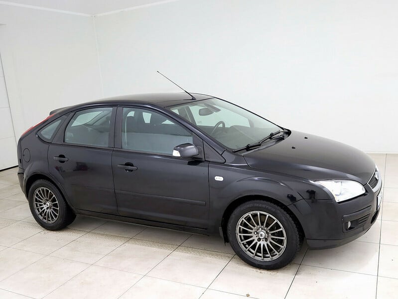 Фотография 1 - Ford Focus 2007 г Хэтчбек