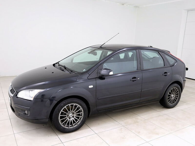 Фотография 2 - Ford Focus 2007 г Хэтчбек