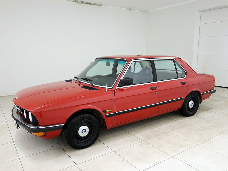 Nuotrauka 2 - Bmw 518 1982 m Sedanas