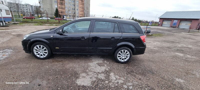 Photo 8 - Opel Astra 2009 y Wagon