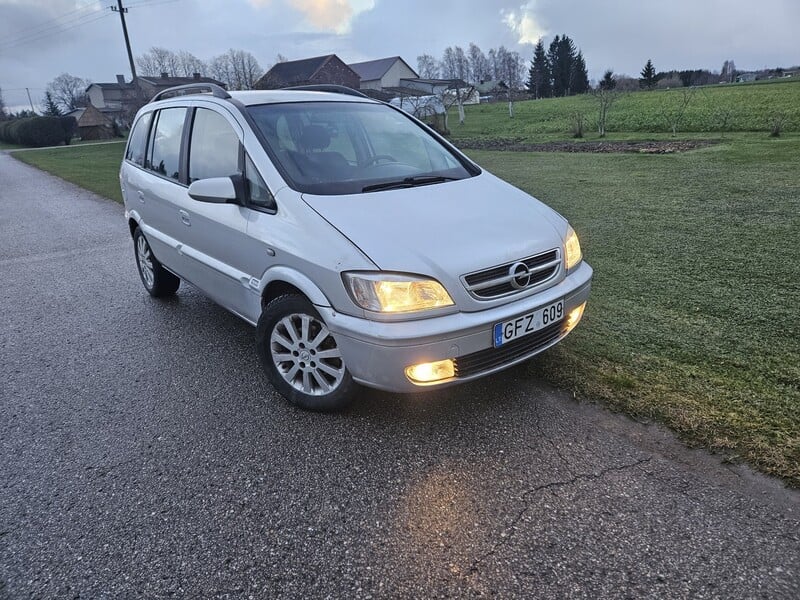 Photo 3 - Opel Zafira 2004 y Van