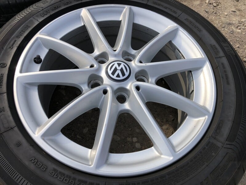 Photo 3 - Volkswagen Siunciam, 7J ET52 light alloy R16 rims