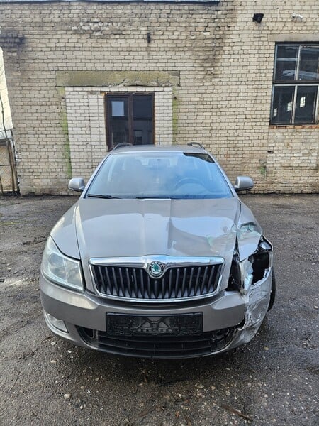 Фотография 1 - Skoda Octavia II 2012 г запчясти