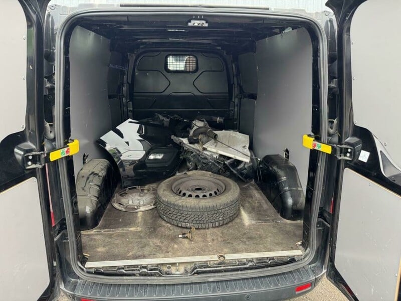 Photo 13 - Ford Transit 2019 y Heavy minibus