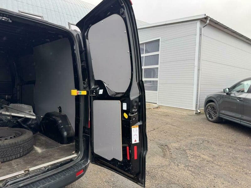 Photo 15 - Ford Transit 2019 y Heavy minibus