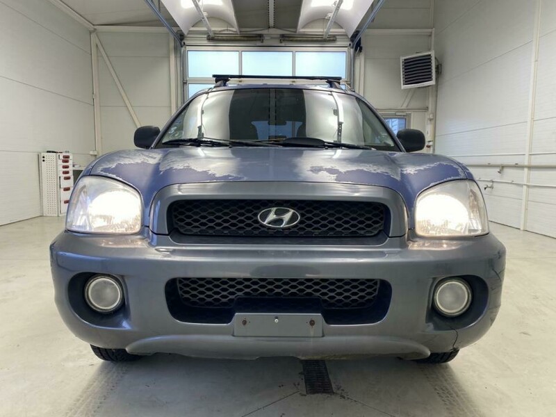 Photo 5 - Hyundai Grand Santa Fe 2003 y Other