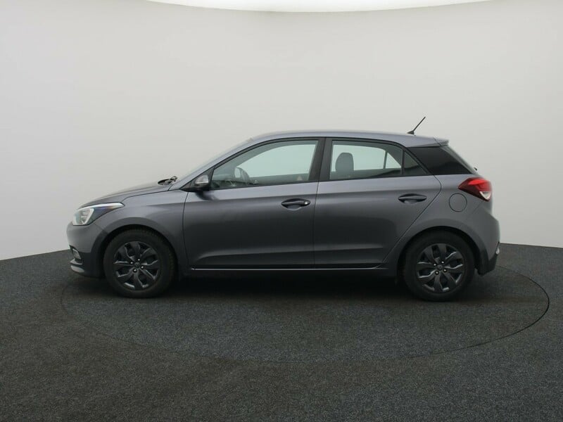 Photo 6 - Hyundai i20 2017 y Hatchback