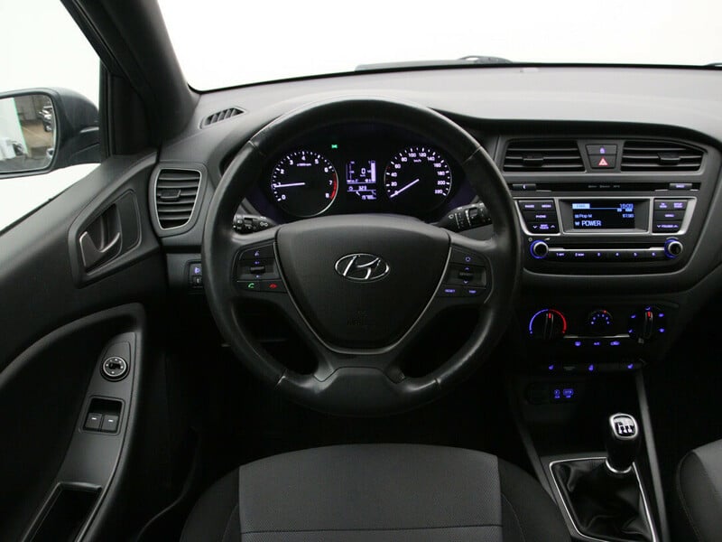 Photo 17 - Hyundai i20 2017 y Hatchback