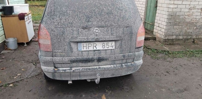 Photo 2 - Opel Zafira 1687 2001 y