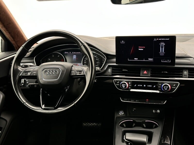 Фотография 14 - Audi A4 2019 г Универсал