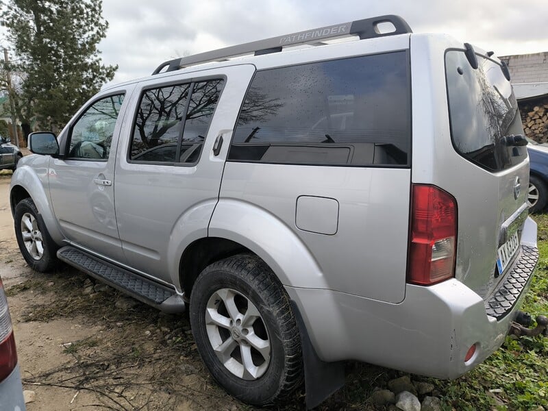 Photo 8 - Nissan Pathfinder 814 2006 y