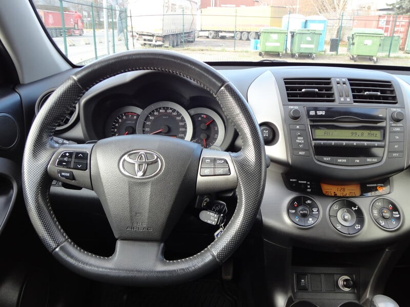 Photo 20 - Toyota RAV4 III 2010 y