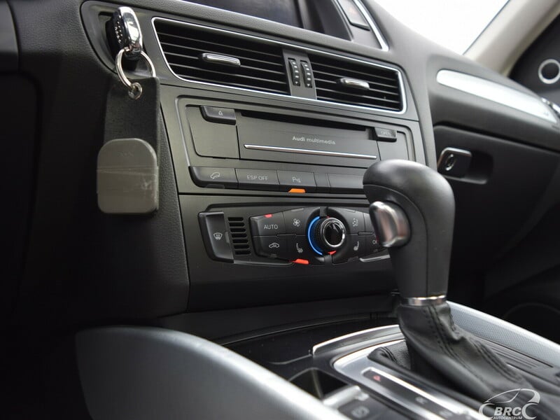 Photo 7 - Audi Q5 TDi quattro S-Line A 2010 y