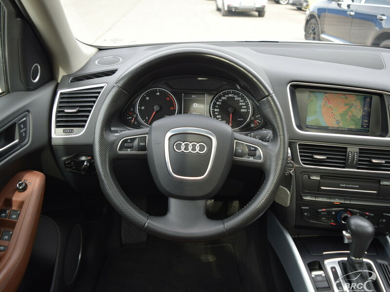 Photo 9 - Audi Q5 TDi quattro S-Line A 2010 y