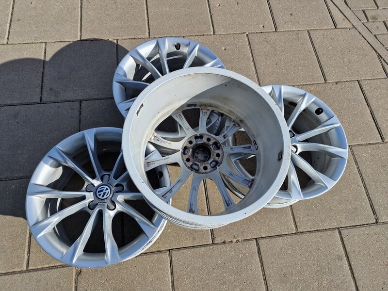 Photo 6 - Volkswagen Tiguan,Sharan,Atlas Tiguan light alloy R18 rims