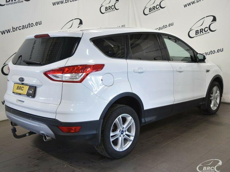 Фотография 2 - Ford Kuga AWD A/T 2015 г