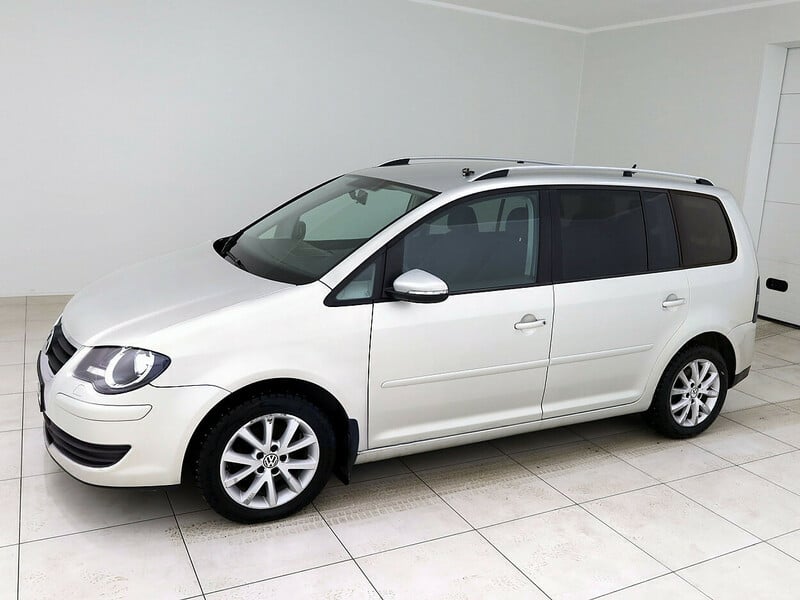 Фотография 2 - Volkswagen Touran 2010 г Минивэн