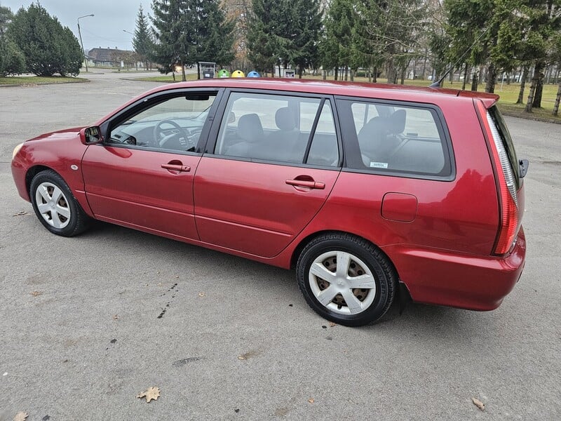 Nuotrauka 6 - Mitsubishi Lancer 2005 m Universalas