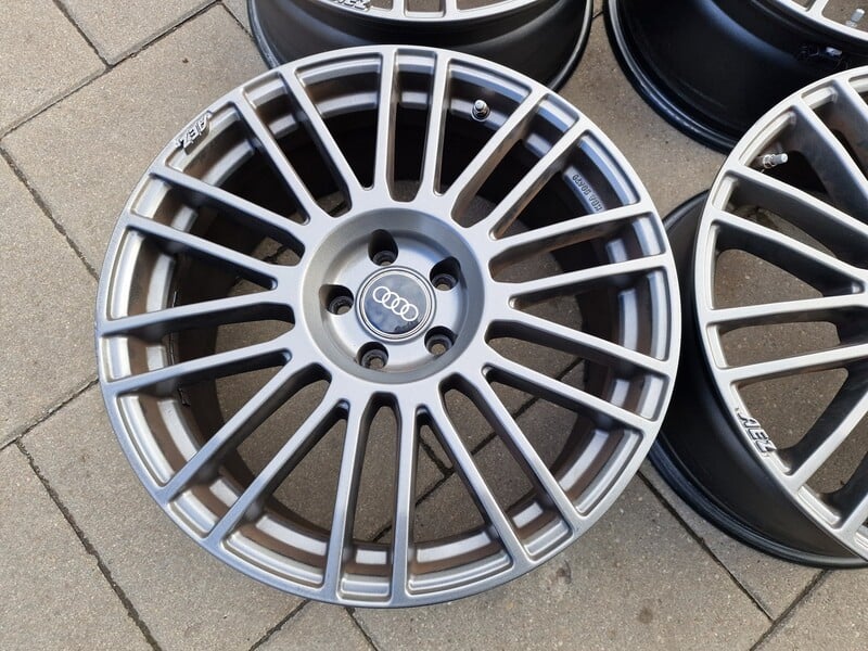 Photo 2 - Audi Q3, Q5, Q8 e-tron Q5 light alloy R19 rims