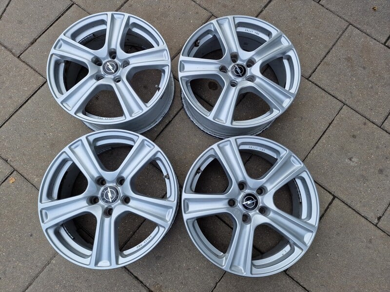 Photo 1 - Opel Astra,Insignia,Zafir Insignia light alloy R17 rims